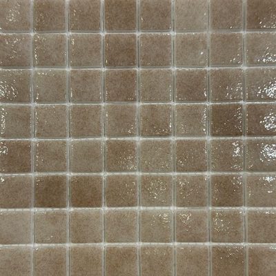 Pâte de verre en carrés 2,5 cm, brune, mouchetée. Pour piscines, hammams et douches.