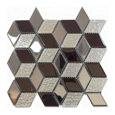 Cubes 3D en trompe-l'œil : prune brillant, argent martelé, miroir chromé