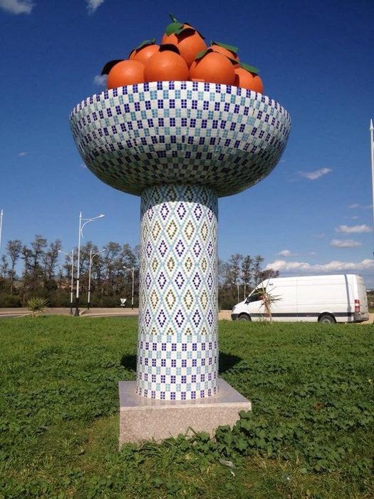 Décor de rond-point, coupe d'oranges, cristal
