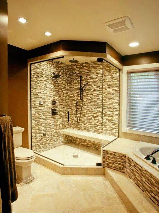 Douche à l'italienne, baguettes de pierre, pierre naturelle